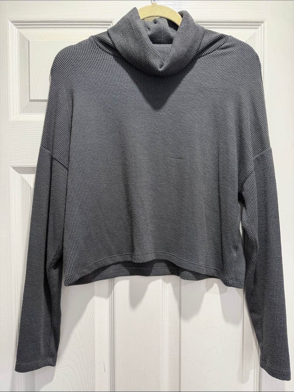 Cozy Gray Mock Neck Sweater; Women’s Medium